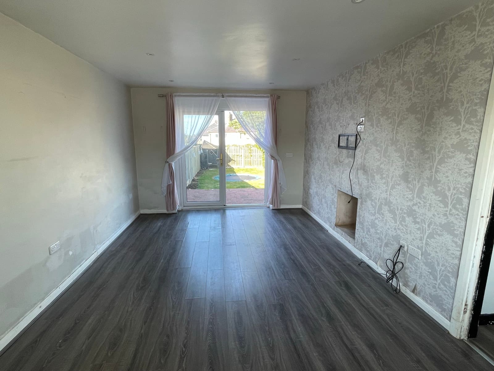 Lounge with patio doors to the rear garden